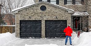 How Cold Weather Affects Your Garage Door